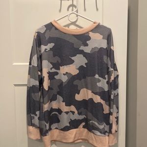 Women’s Sweatshirt